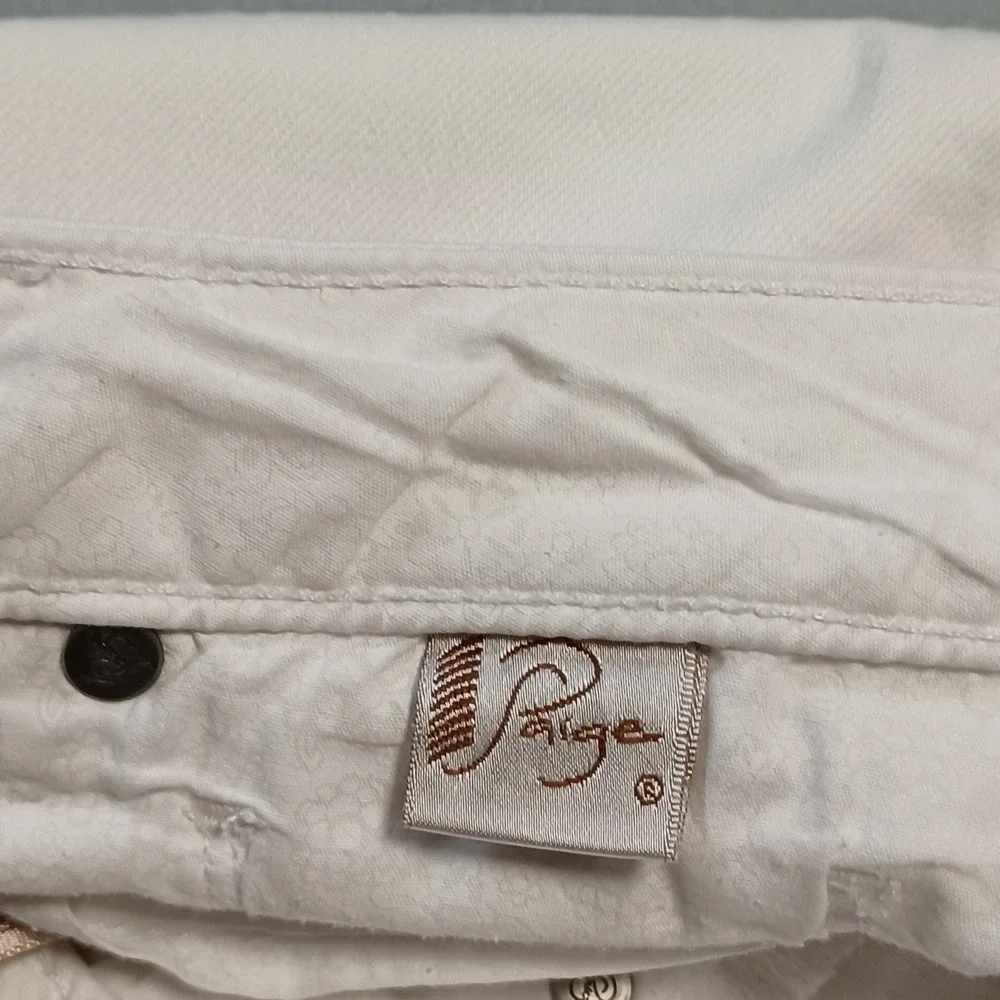 Paige Skyline Skinny Jeans White Denim Size 25 Made in USA‎ Womens